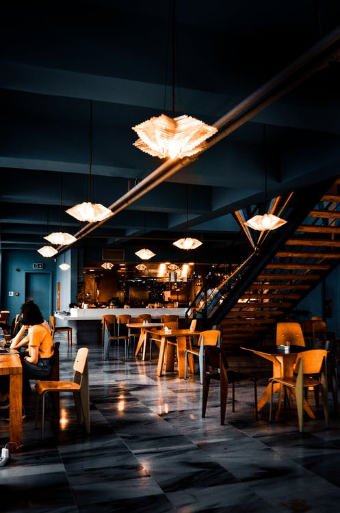 Picture of a dining room